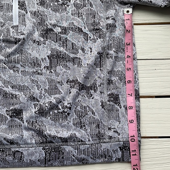 NWT Spyder Active Long Sleeve Quarter Zip size M - Picture 5 of 5